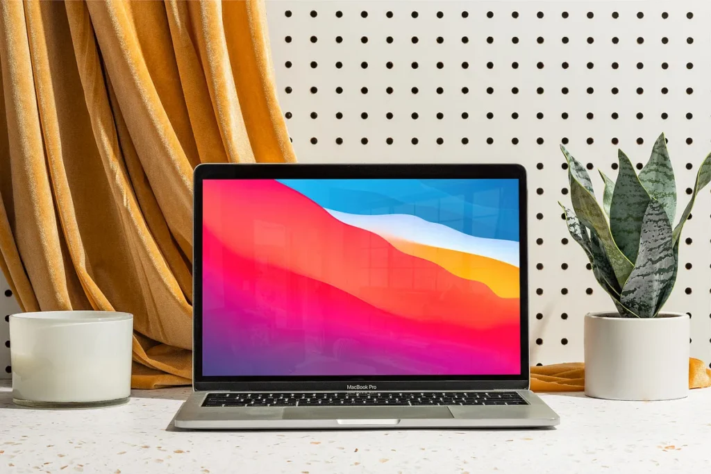 1-MacBook-Pro-Photoshop-PSD-Mockup-1024x683 Free MacBook Pro Photoshop PSD Mockup